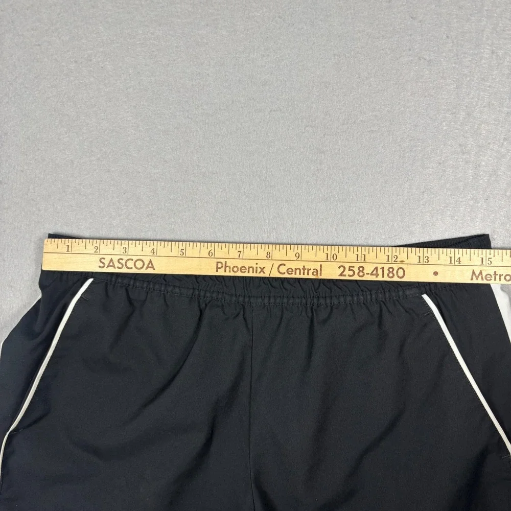 Nike Sportswear Womens Athletic Shorts Size Small Black White Striped 4.5